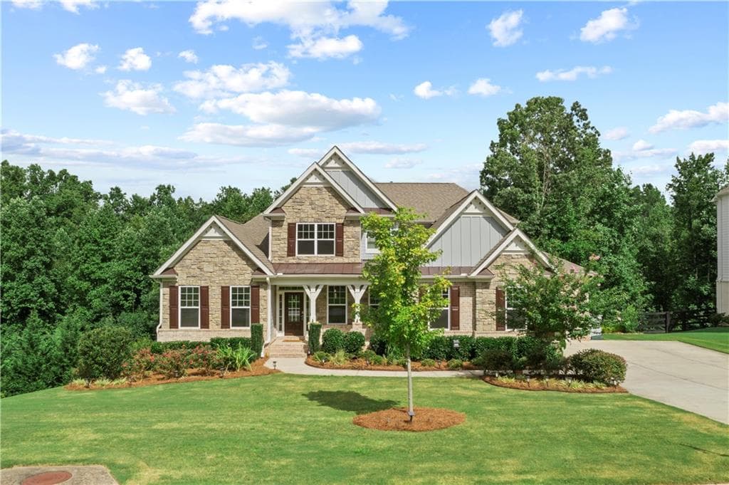 4 bedroom, 5 bathroom, 6,537 sq ft single family residence sold at 125 Registry Lane, Canton, GA 30115