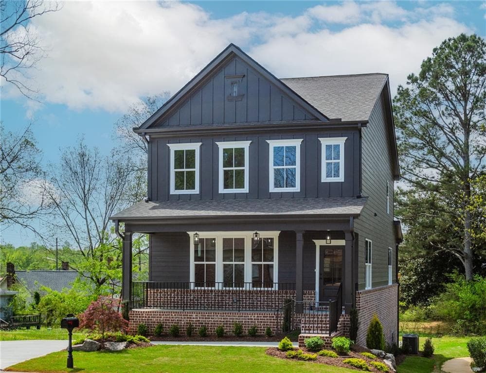 5211 Spring Street, Flowery Branch, GA 30542 — most recent listing photo