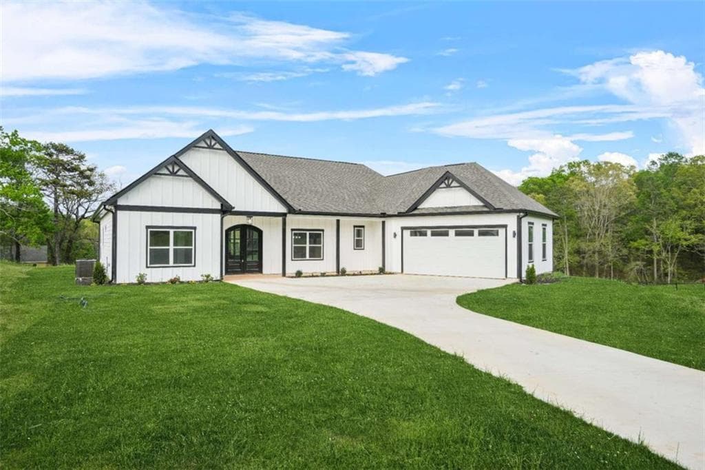 2040 HIGHWAY 197 N, Clarkesville, GA 30523 — most recent listing photo