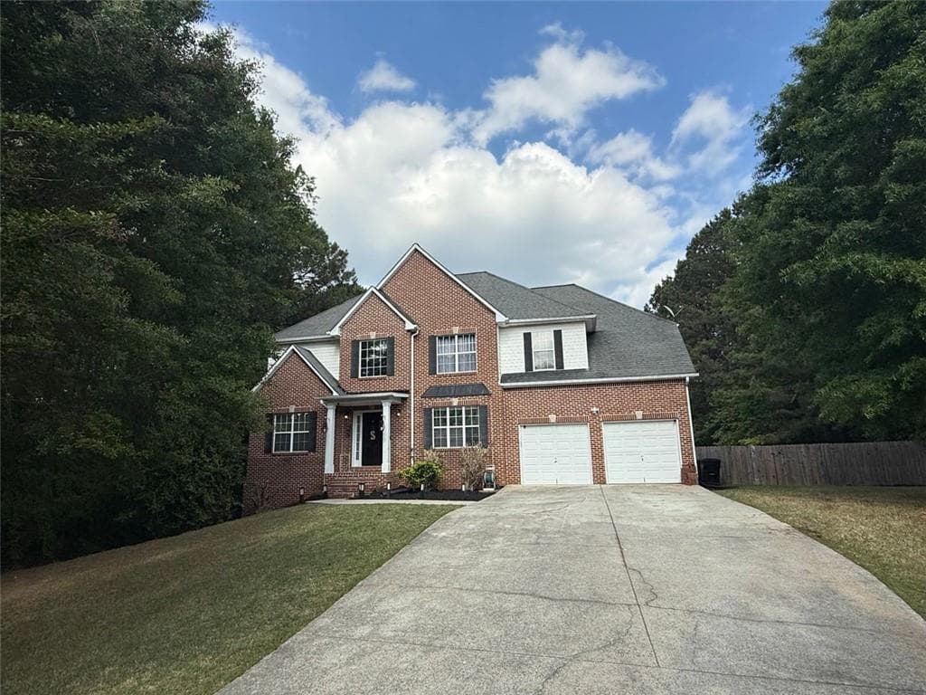 5 bedroom, 3 bathroom single family residence sold at 300 BERMUDA Court, Dallas, GA 30157