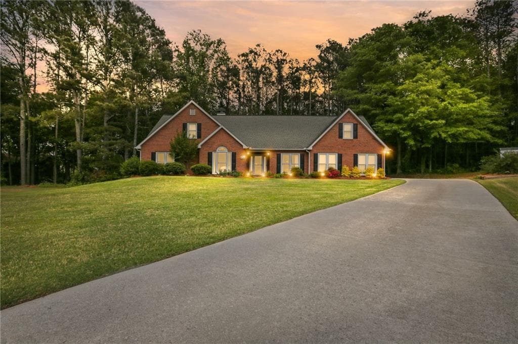 4 bedroom, 3 bathroom, 2,827 sq ft single family residence sold at 2297 Ironwood Hill Court, Dacula, GA 30019