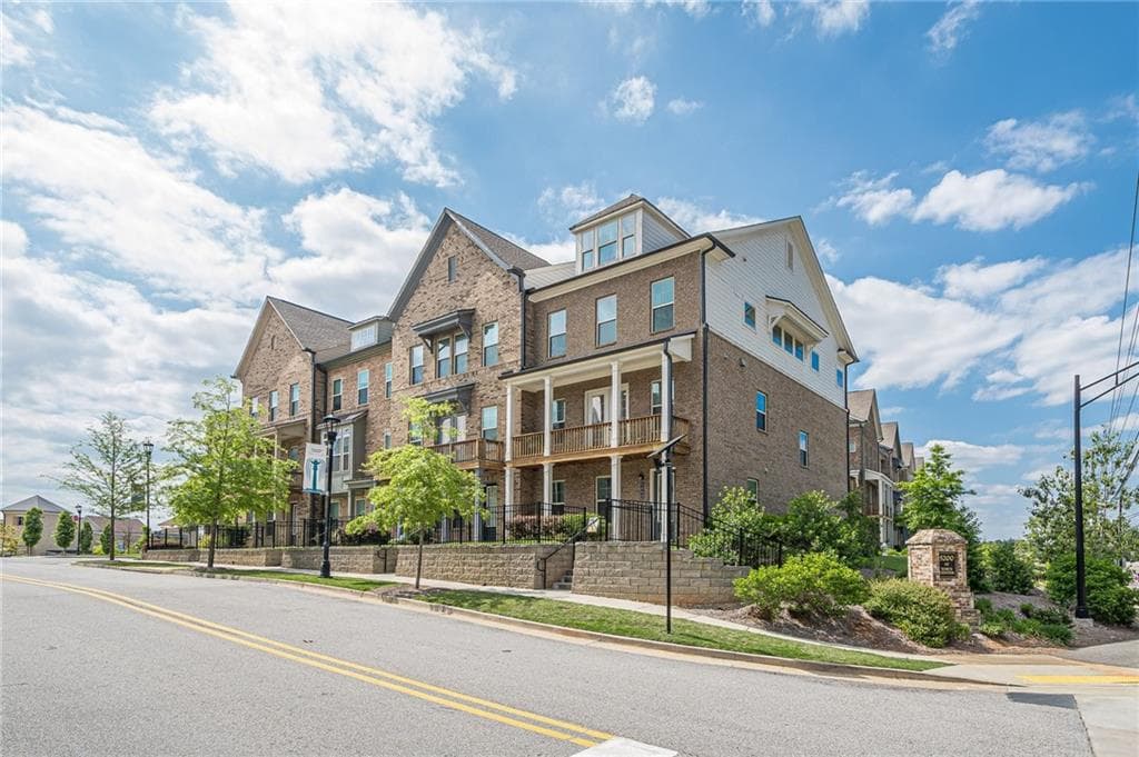 5005 Shay Town Lane, Peachtree Corners, GA 30092 — most recent listing photo