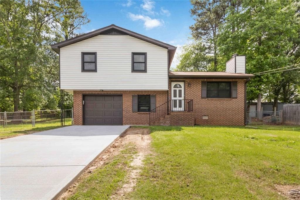 2469 SILVER KING Drive, Grayson, GA 30017 — most recent listing photo