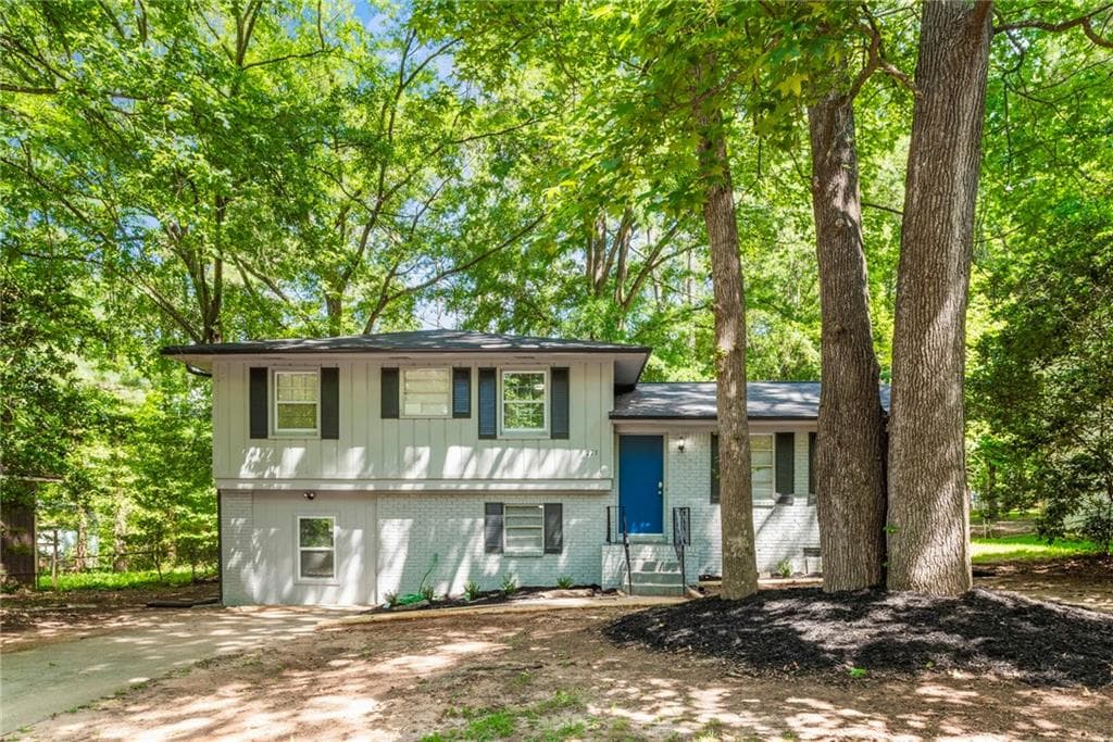 271 Leafwood Lane, Riverdale, GA 30274 — most recent listing photo
