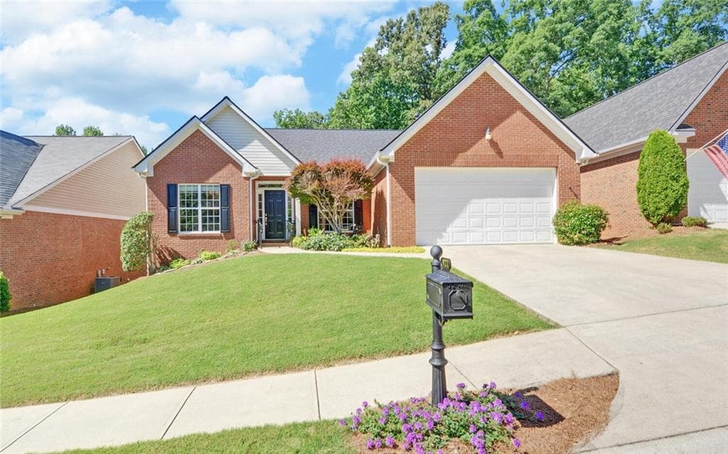 4 bedroom, 4 bathroom, 3,266 sq ft single family residence sold at 922 Brenau Point Drive, Gainesville, GA 30501