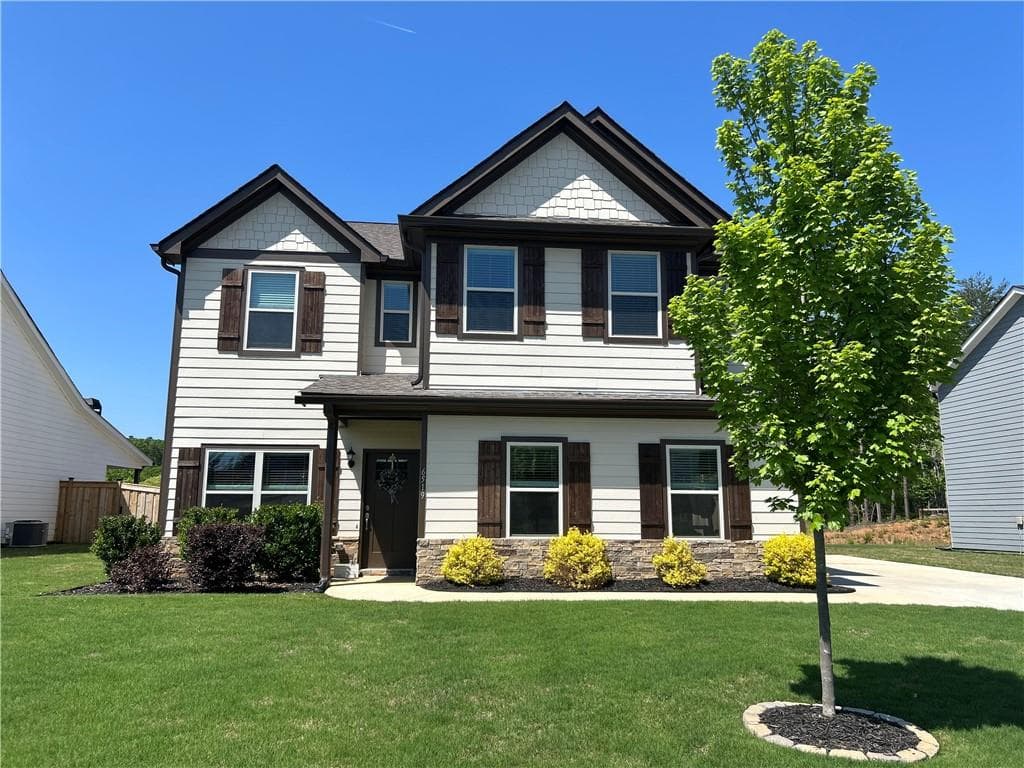 4 bedroom, 3 bathroom single family residence sold at 6519 River Station Drive, Lula, GA 30554