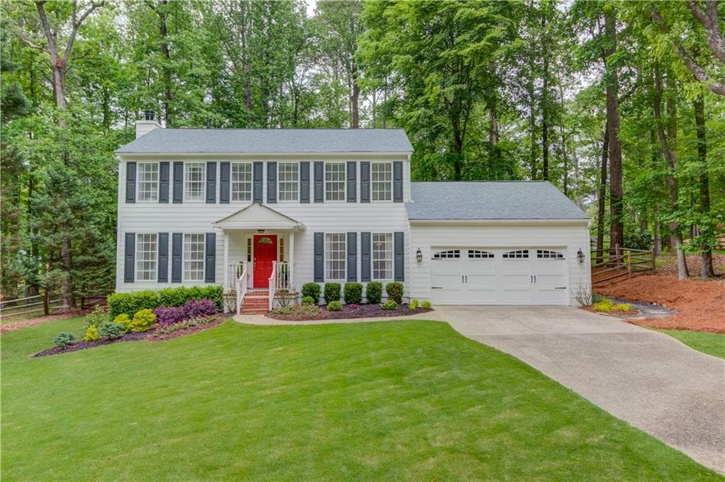 3 bedroom, 3 bathroom single family residence sold at 5587 Fitzpatrick Trace, Peachtree Corners, GA 30092