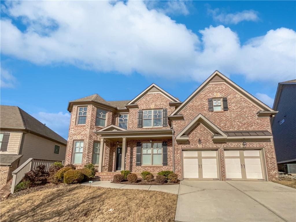 5 bedroom, 3 bathroom single family residence sold at 4449 Sierra Creek Drive, Hoschton, GA 30548