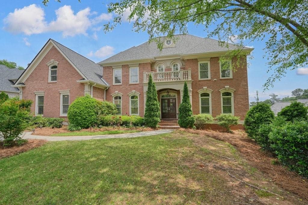 6 bedroom, 6 bathroom, 7,200 sq ft single family residence sold at 3689 Spring Hill Road, Smyrna, GA 30080