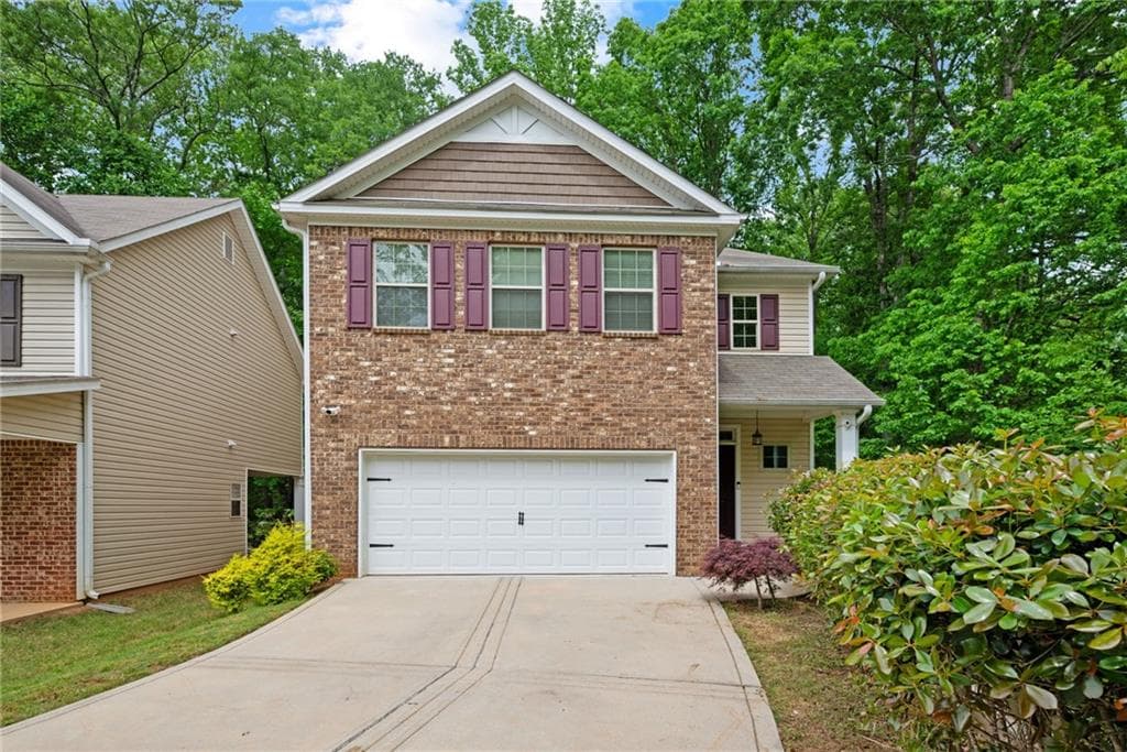 4 bedroom, 3 bathroom single family residence sold at 5729 Westin Circle, Flowery Branch, GA 30542
