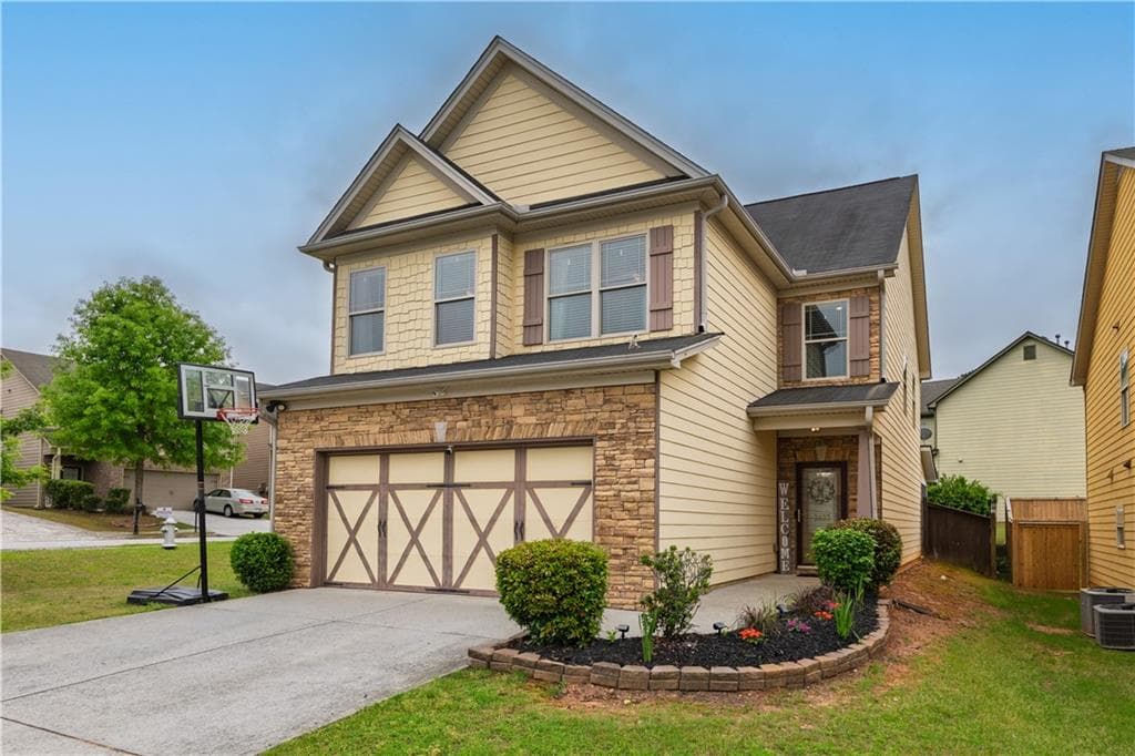 4 bedroom, 3 bathroom single family residence sold at 3637 Sweet Ashley Lane, Loganville, GA 30052