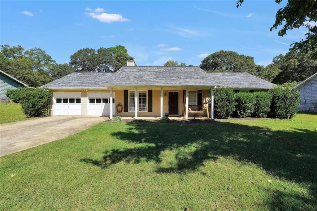 107 Gwenellen Drive, Locust Grove, GA 30248 — most recent listing photo