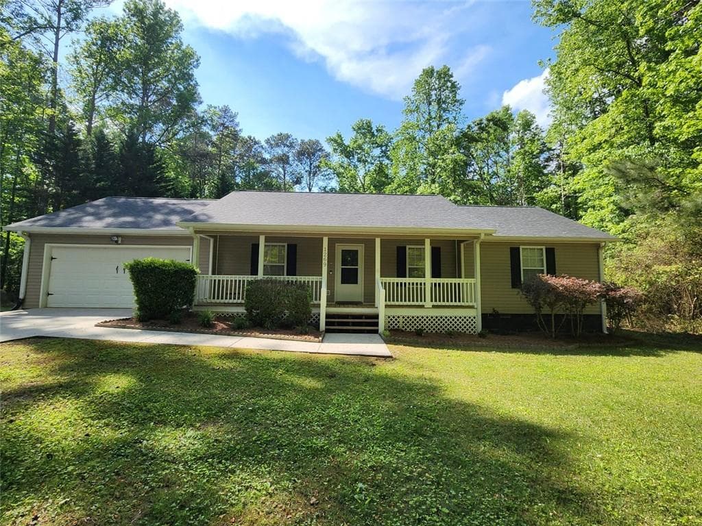 3 bedroom, 2 bathroom single family residence sold at 1269 LABOON Road, Monroe, GA 30655