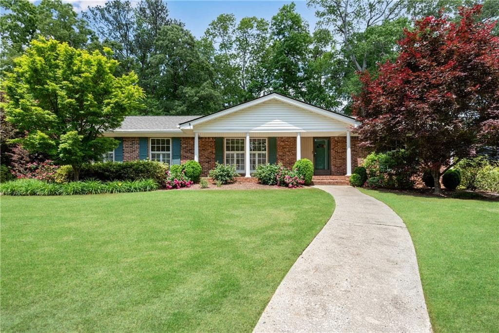 3 bedroom, 2 bathroom single family residence sold at 2310 Kings Point Drive, Atlanta, GA 30338