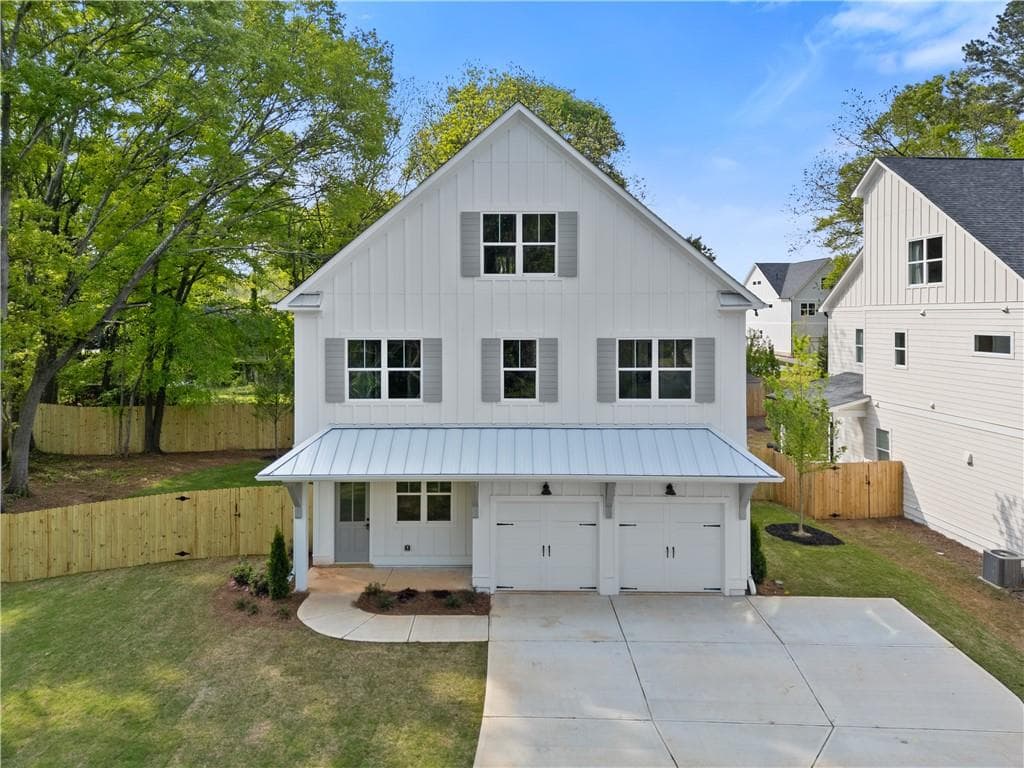 4 bedroom, 4 bathroom, 2,895 sq ft single family residence sold at 1576 Hawthorne Avenue, Smyrna, GA 30080