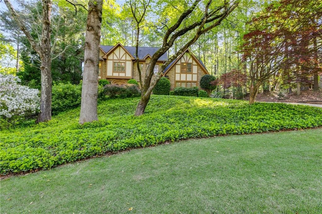 375 Spindle Court, Sandy Springs, GA 30350 — most recent listing photo