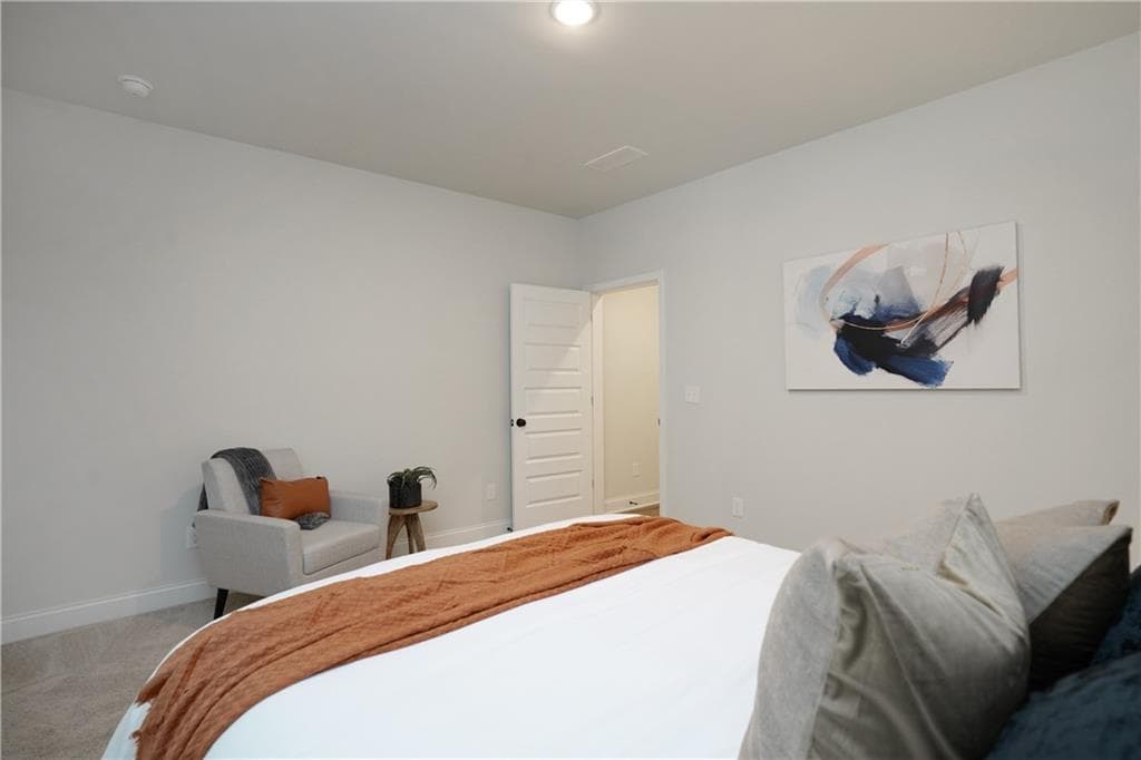 4 bedroom, 4 bathroom, 1,960 sq ft townhouse under contract at 4964 Villager Lane, Stone Mountain, GA 30083 — photo 7