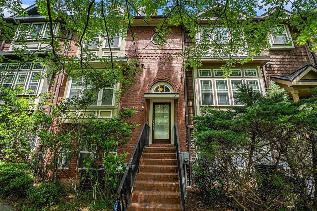 75 High Top Lane, Sandy Springs, GA 30328 — most recent listing photo