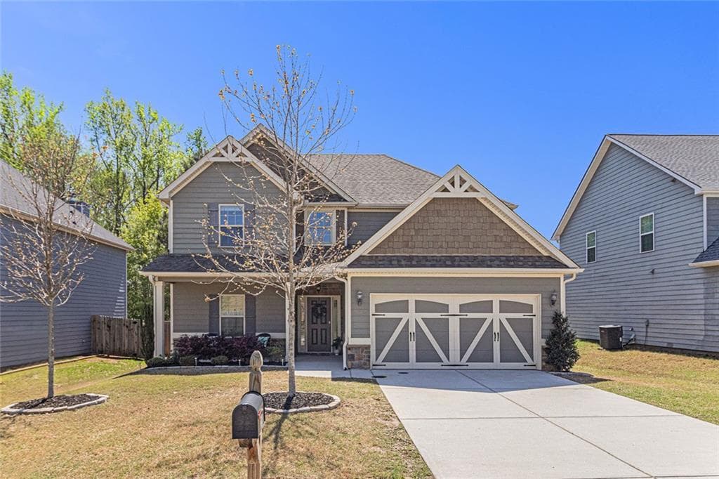 213 Briandwood Drive, Newnan, GA 30265 — most recent listing photo