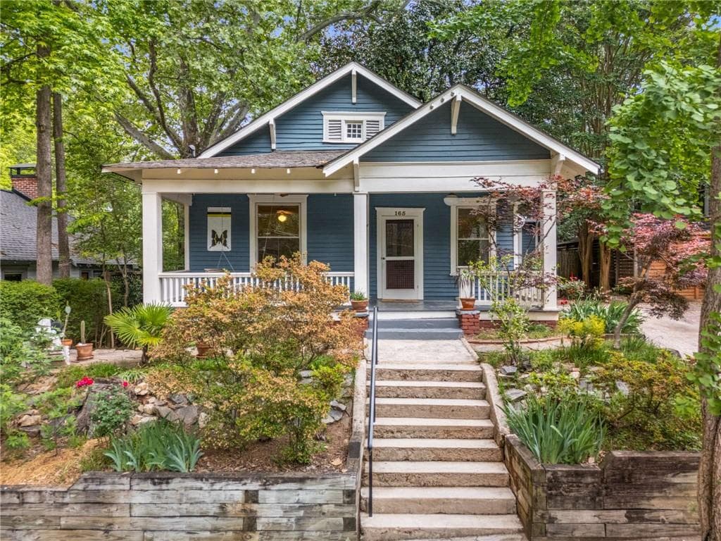 2 bedroom, 2 bathroom, 1,192 sq ft single family residence sold at 165 Hale Street, Atlanta, GA 30307