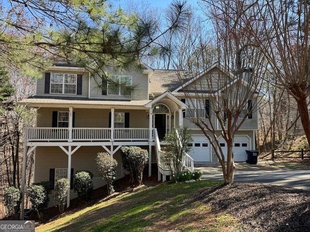 4 bedroom, 3 bathroom, 2,745 sq ft single family residence sold at 314 SABLE TRACE Pass, Acworth, GA 30102