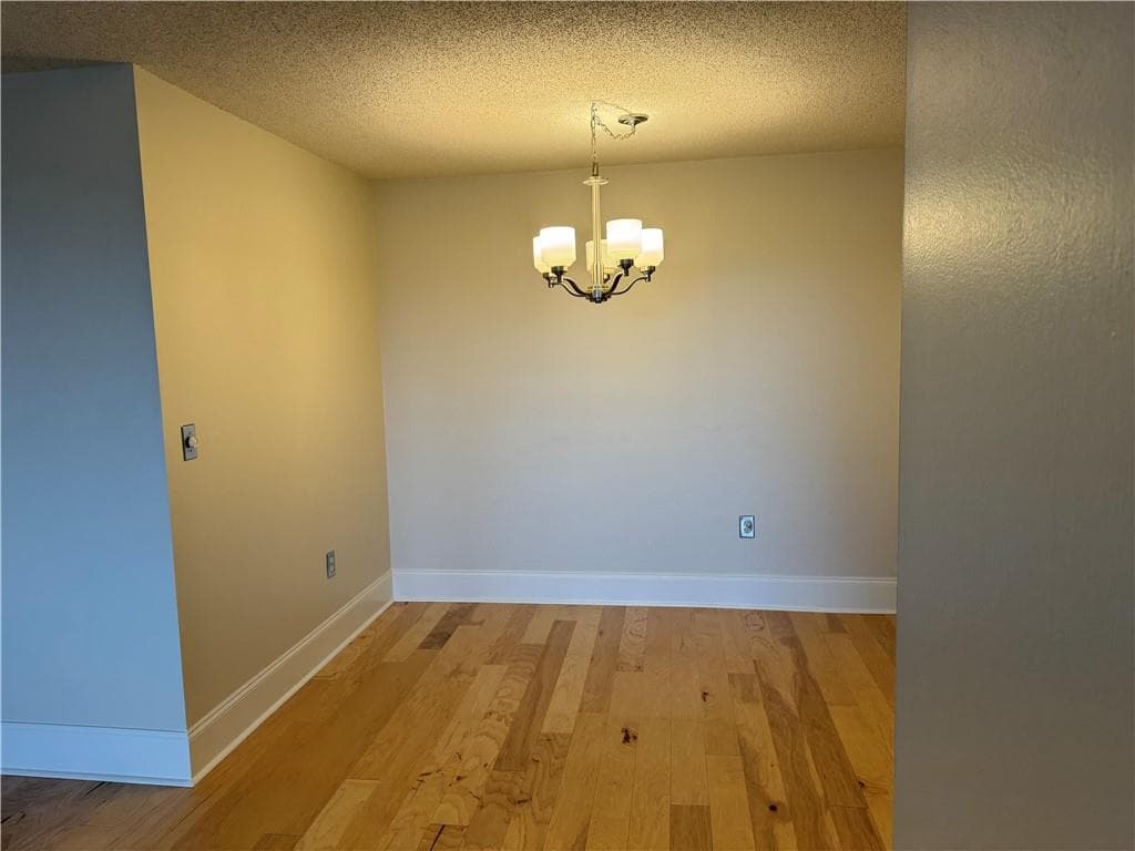 1 bedroom, 1 bathroom, 837 sq ft condominium for sale at 2479 Peachtree Road 601, Atlanta, GA 30305 — photo 6