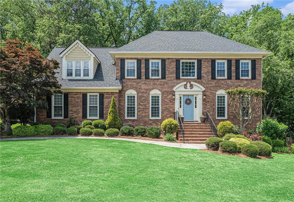 5 bedroom, 4 bathroom single family residence sold at 751 Yorkshire Place, Lilburn, GA 30047