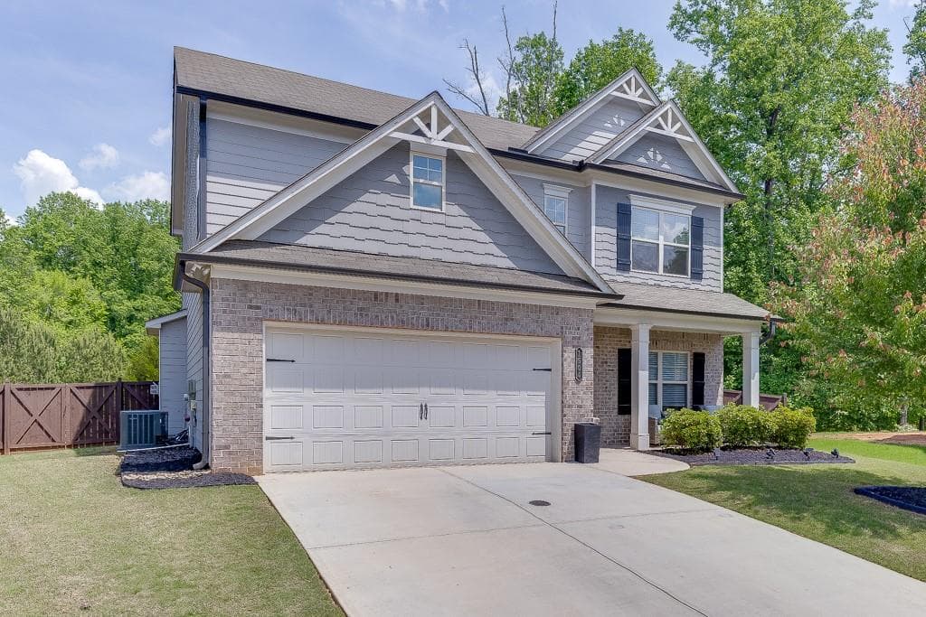 4 bedroom, 3 bathroom single family residence sold at 1504 Grand Brighton View, Hoschton, GA 30548