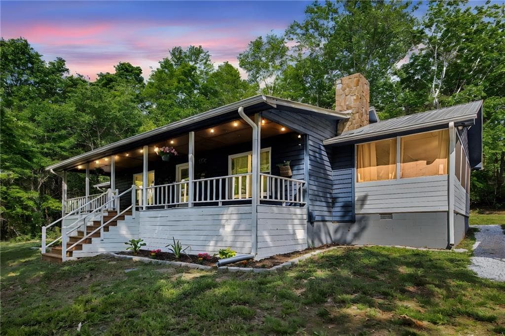 211 Phillips Street, Clarkesville, GA 30523 — most recent listing photo