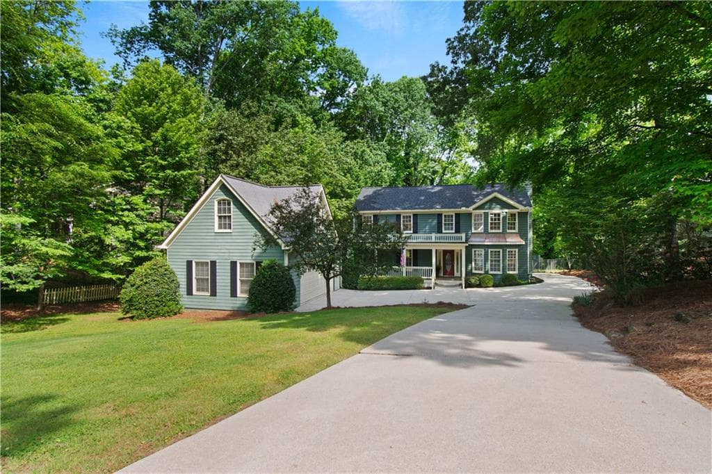 3847 Cherokee Ford, Gainesville, GA 30506 — most recent listing photo