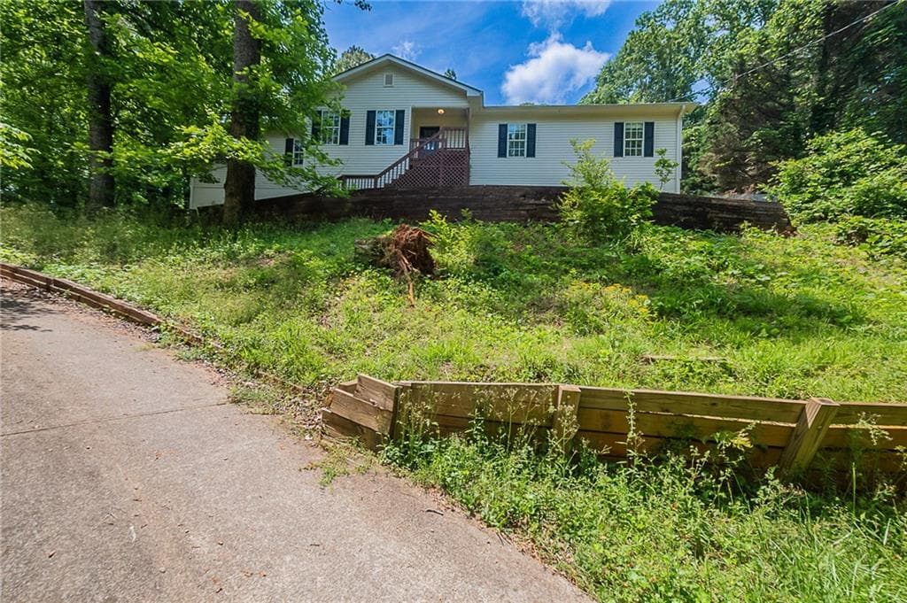 5028 Nichols Drive, Flowery Branch, GA 30542 — most recent listing photo