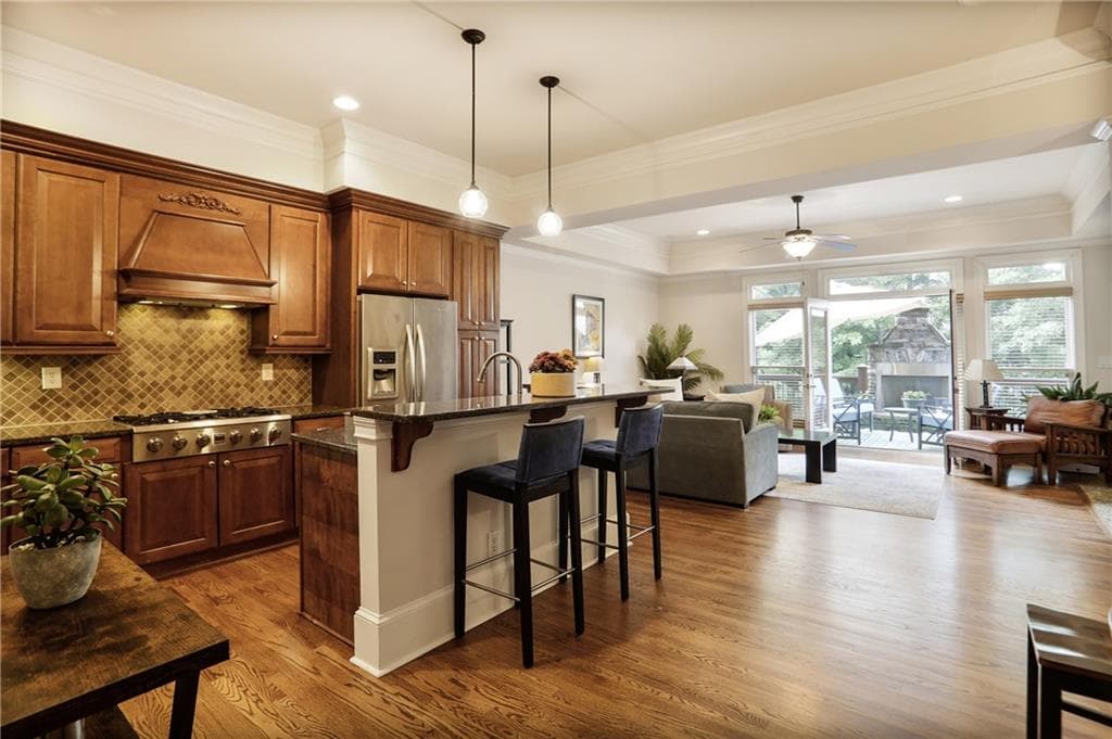 225 Mystic Ridge Hill, Sandy Springs, GA 30342 — most recent listing photo