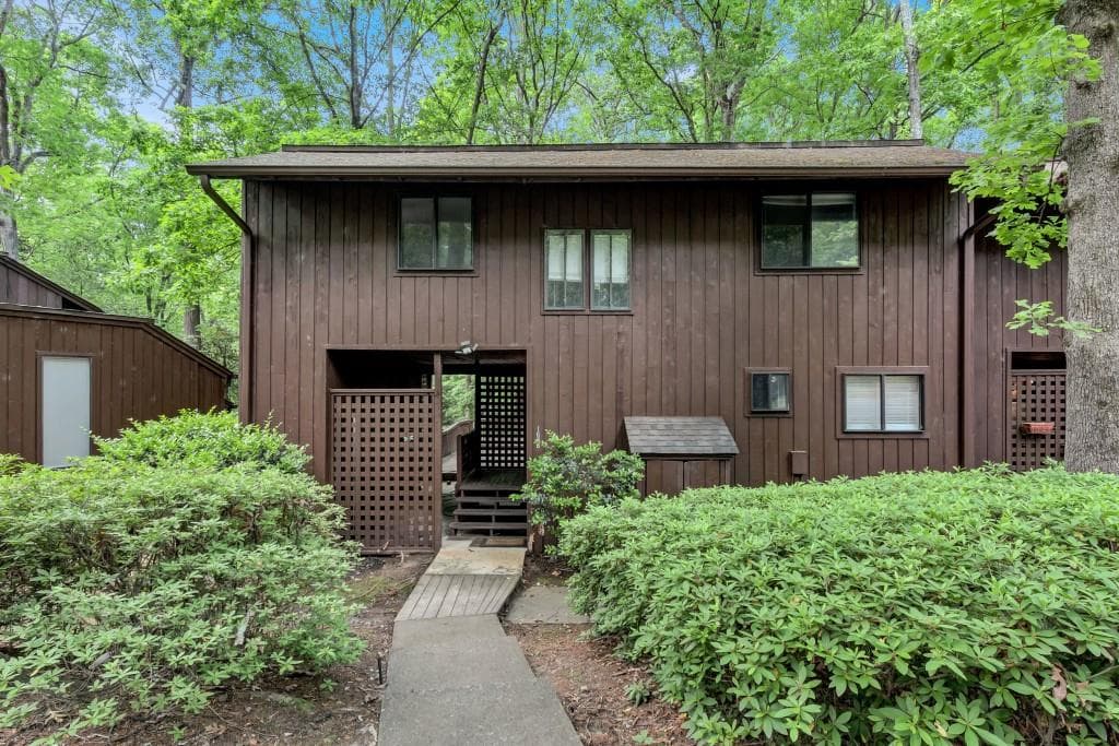 1668 Terrell Ridge Drive, Marietta, GA 30067 — most recent listing photo
