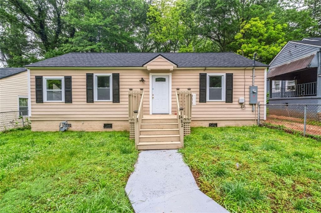 3 bedroom, 2 bathroom, 1,525 sq ft single family residence sold at 1482 CONNALLY Avenue, Atlanta, GA 30310