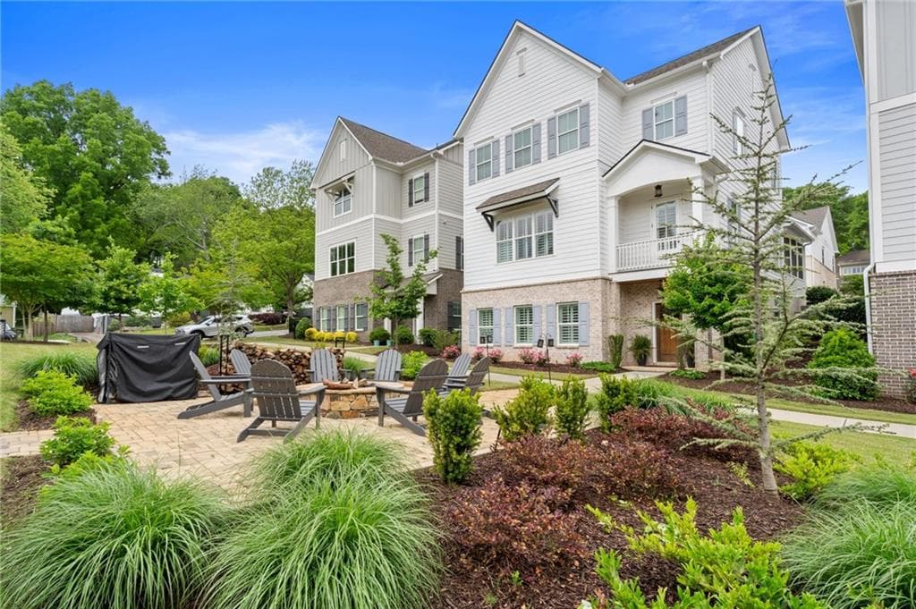 4 bedroom, 4 bathroom single family residence sold at 396 Silverbell Way, Marietta, GA 30060