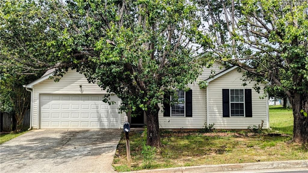 7518 Edenberry Way, Lithonia, GA 30058 — most recent listing photo
