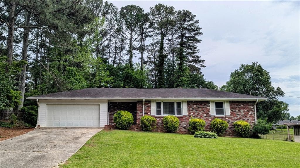 1091 Luther Drive, Mableton, GA 30126 — most recent listing photo