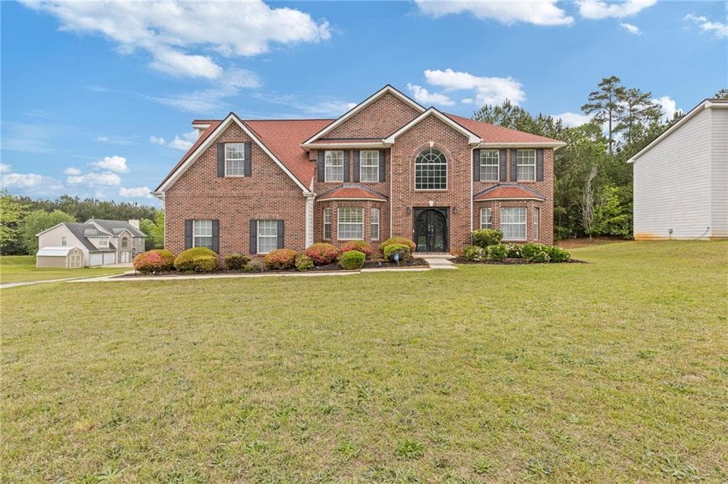 5 bedroom, 3 bathroom single family residence sold at 6932 Dalehollow Drive, Lithonia, GA 30058