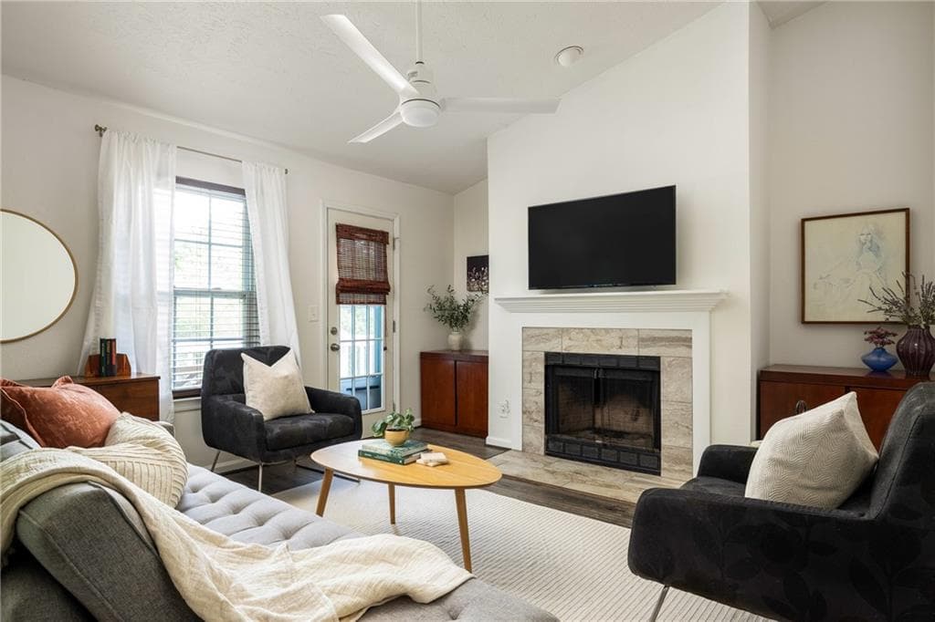 448 Teal Court, Roswell, GA 30076 — most recent listing photo