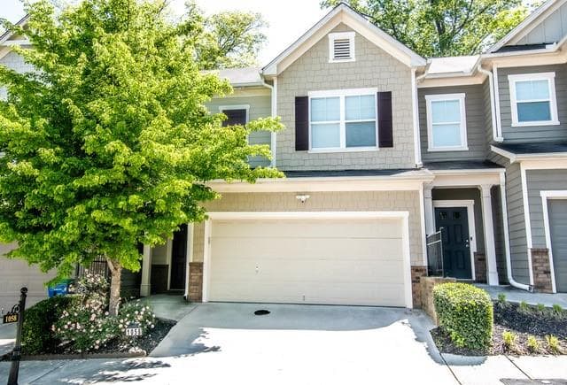 3 bedroom, 3 bathroom, 2,020 sq ft townhouse sold at 1058 Mays Hill, Atlanta, GA 30336