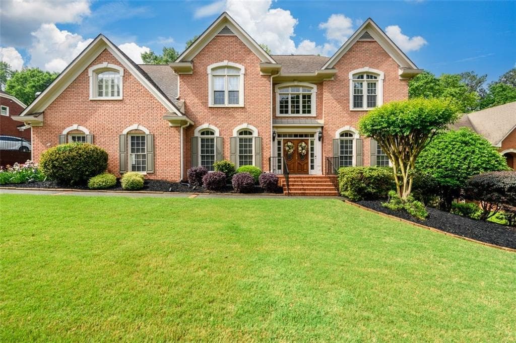 5 bedroom, 5 bathroom single family residence sold at 1430 Hampton Hill Drive, Alpharetta, GA 30022