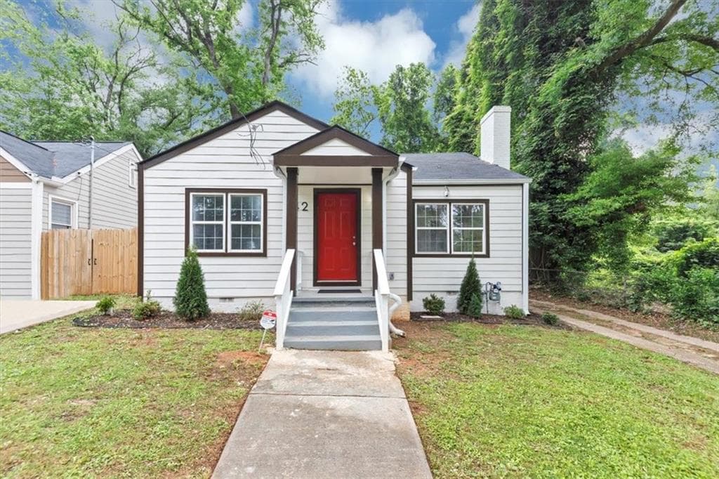 3 bedroom, 2 bathroom, 976 sq ft single family residence sold at 942 Lawton Street, Atlanta, GA 30310