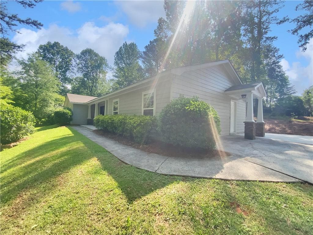 1950 S Inlet, Marietta, GA 30066 — most recent listing photo