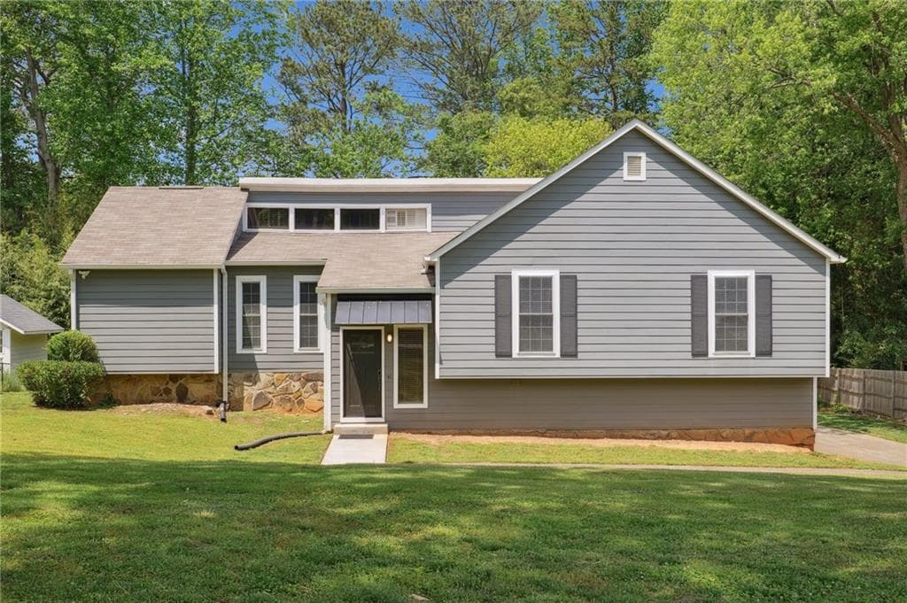 4 bedroom, 3 bathroom, 3,136 sq ft single family residence sold at 3783 Ardsley Court, Marietta, GA 30062