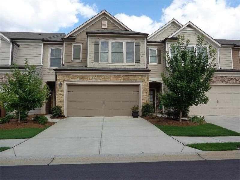 3 bedroom, 3 bathroom townhouse sold at 785 Middleton Place, Alpharetta, GA 30004