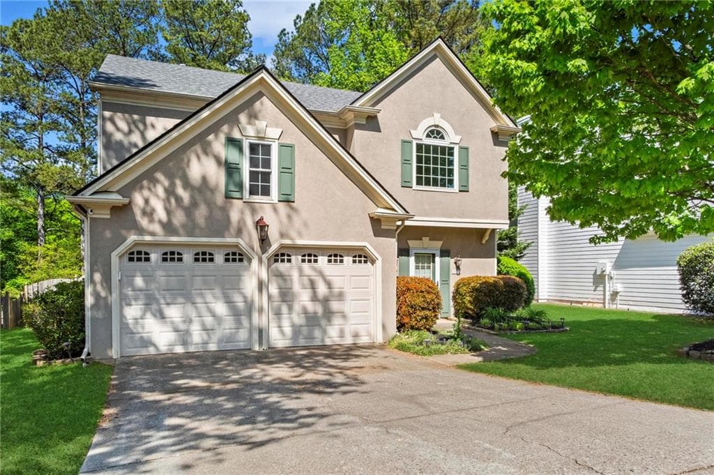 3 bedroom, 3 bathroom single family residence sold at 5010 Foxberry Lane, Roswell, GA 30075
