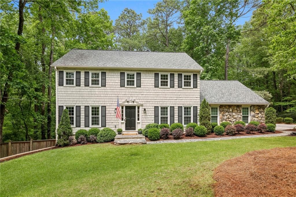4 bedroom, 3 bathroom single family residence sold at 410 Dalrymple Road, Atlanta, GA 30328