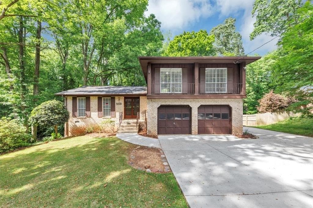 563 Navarre Drive, Stone Mountain, GA 30087 — most recent listing photo
