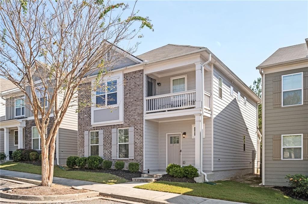 3 bedroom, 3 bathroom, 2,060 sq ft single family residence sold at 875 Venture Way, Atlanta, GA 30331