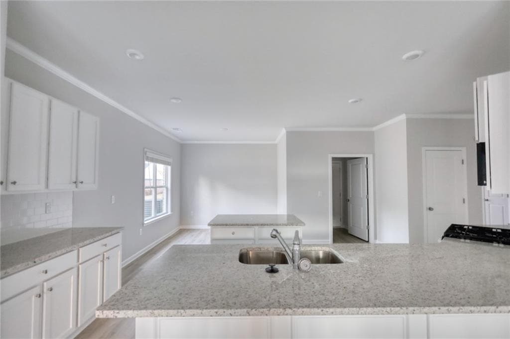 3 bedroom, 3 bathroom, 2,199 sq ft single family residence under contract at 690 Park Place Way, Social Circle, GA 30025 — photo 9